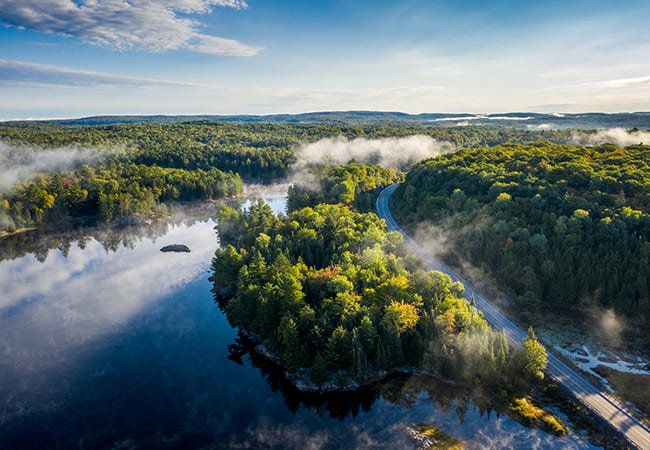 鼎億玻璃-化妝瓶/容器設計製造｜網頁設計、網站架設